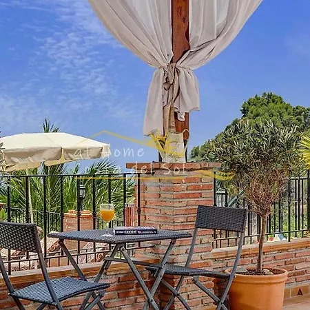 Villa Flores At *